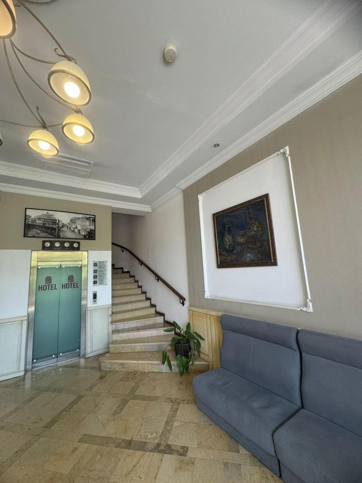 Hotel Beka Palace Тбилиси Экстерьер фото