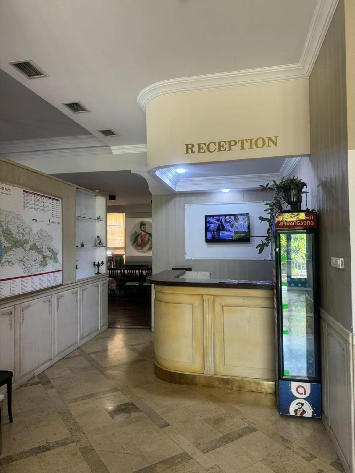 Hotel Beka Palace Тбилиси Экстерьер фото